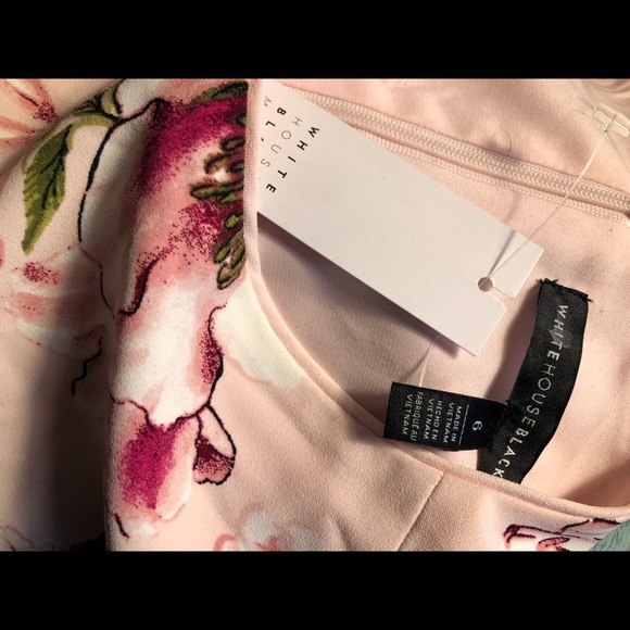 🔥SALE🔥NWOT WHBM Petal-Sleeve Shift Dress - Picture 11 of 11